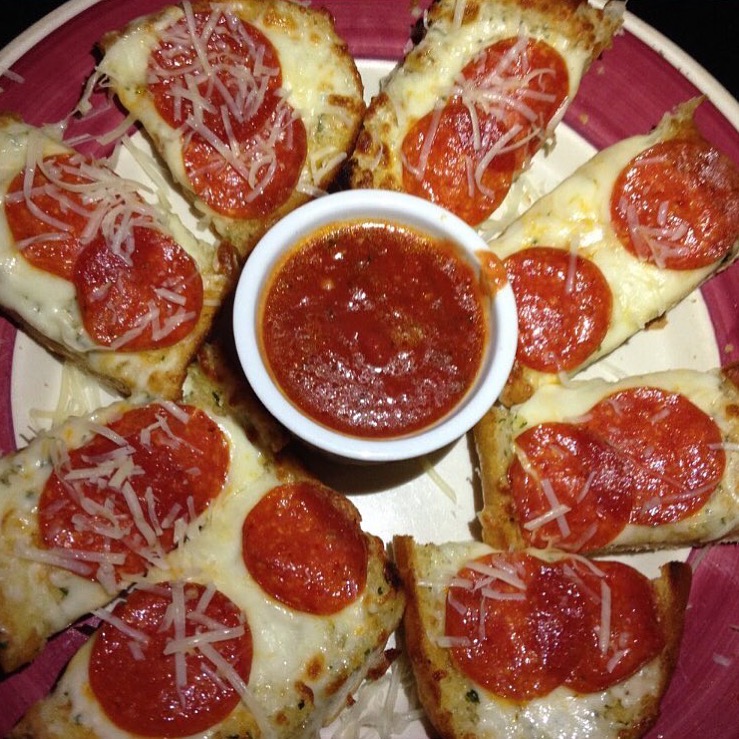 Pepperoni Garlic Bread Picture